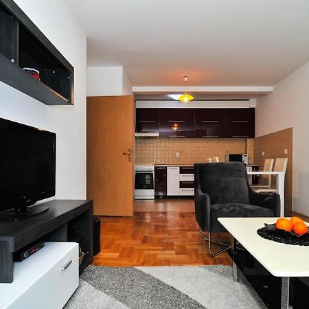 Apartment Luka & Sons Cattaro Esterno foto